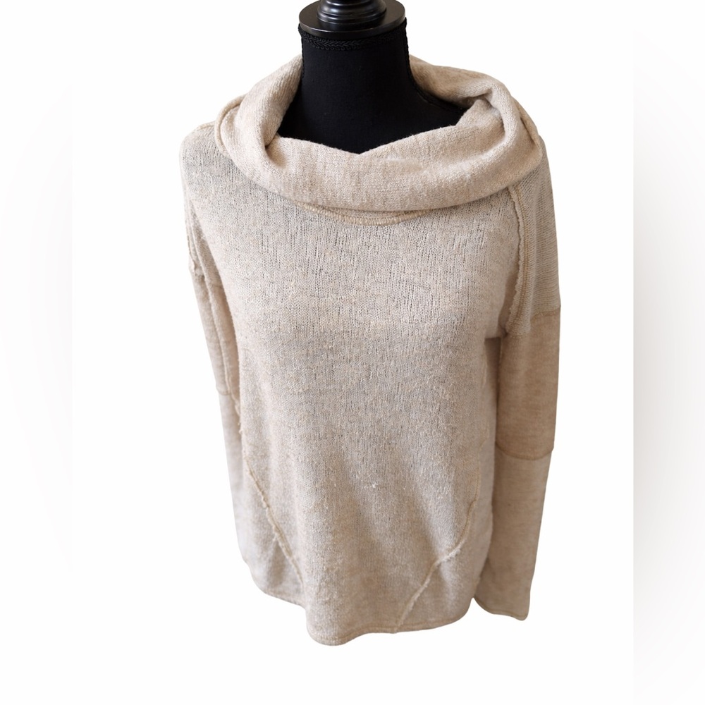 Free People Beige Cowl Neck Slouchy Knit Sweater XS/S Exposed Seams